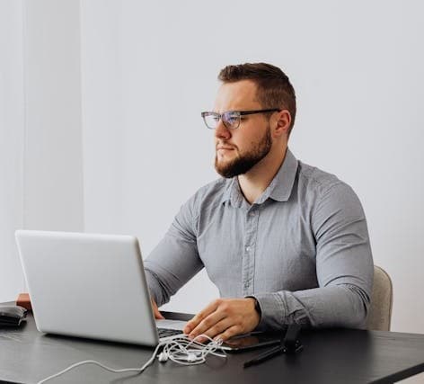 Web data extraction and collection workflows